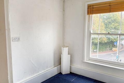 undefined, Flat 3, 1 Nevill Terrace, Tunbridge Wells, Kent, TN2 5QY