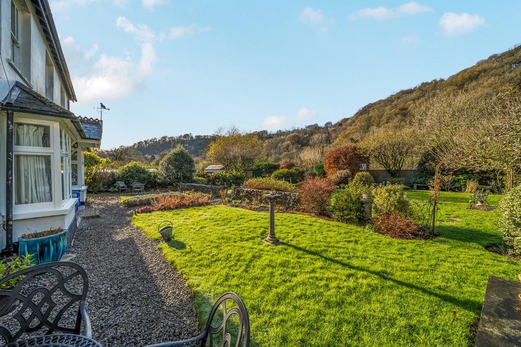 Dulverton, Seddons