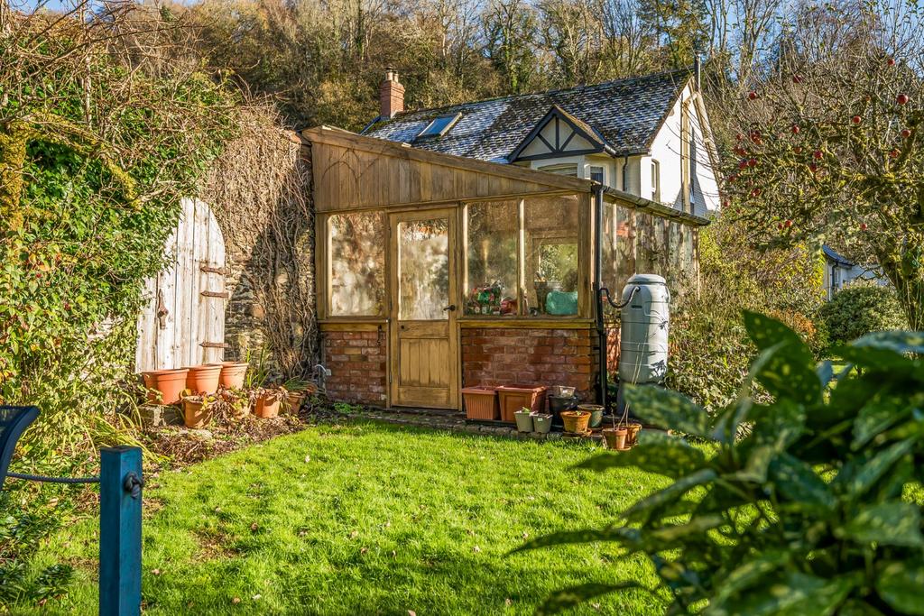 Dulverton, Seddons