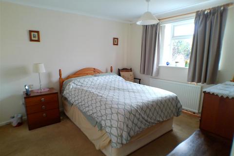2 bedroom detached bungalow for sale, Glendoe Grove, Bingham, Nottingham