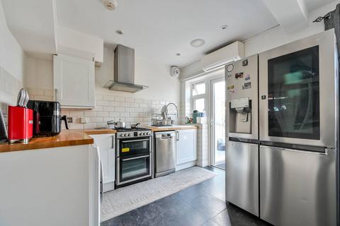 undefined, Worplesdon Road, Guildford, GU2