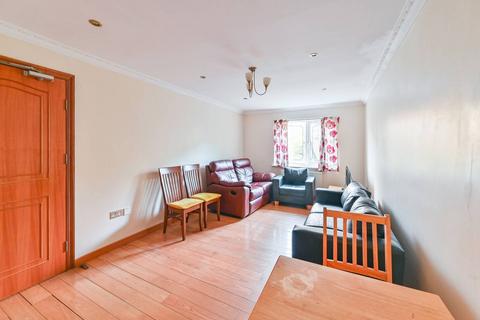 1 bedroom flat to rent, Batten Street, Battersea, London, SW11