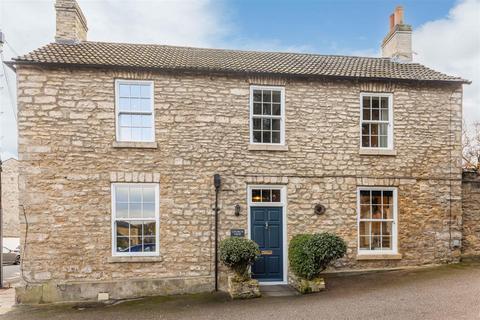 4 bedroom detached house for sale, Main Street South, Leeds LS25