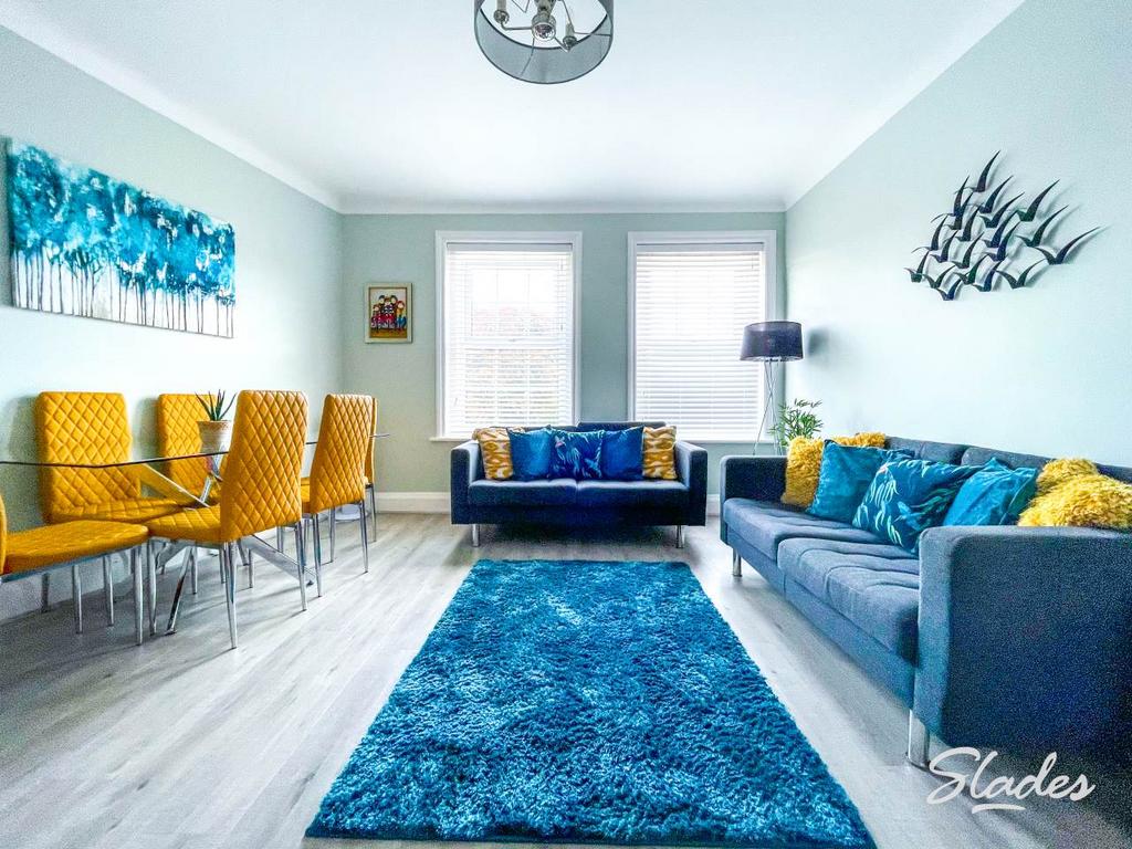 7a carbery lounge 3