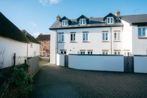 Fore Street, Silverton