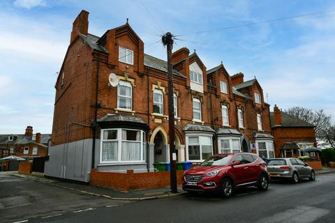Marshfield Avenue