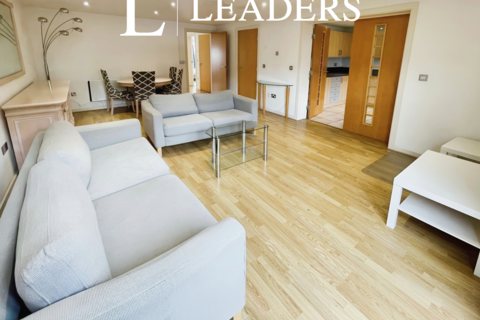 2 bedroom flat to rent, Gloucester Square, Southampton, SO14