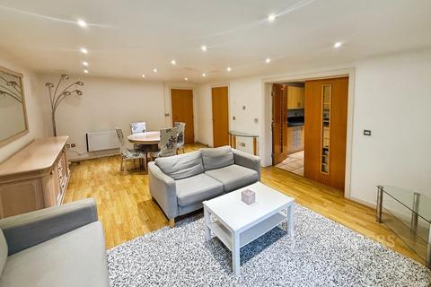 2 bedroom flat to rent, Gloucester Square, Southampton, SO14