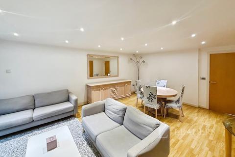 2 bedroom flat to rent, Gloucester Square, Southampton, SO14
