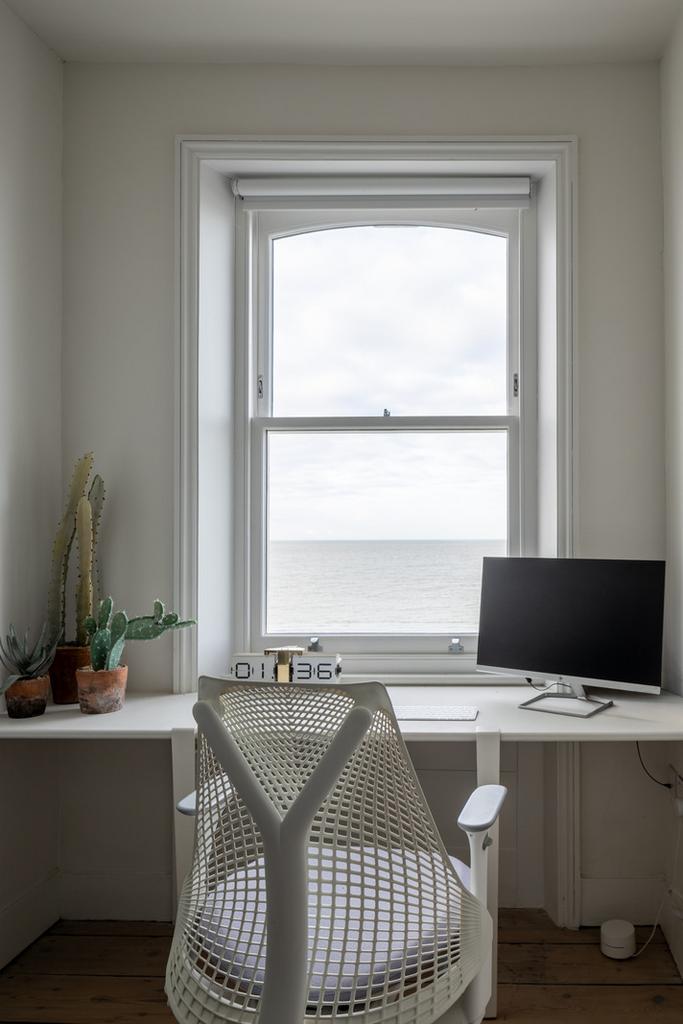 321430 tmh 7 sea view terrace margate ct9 5 bj...