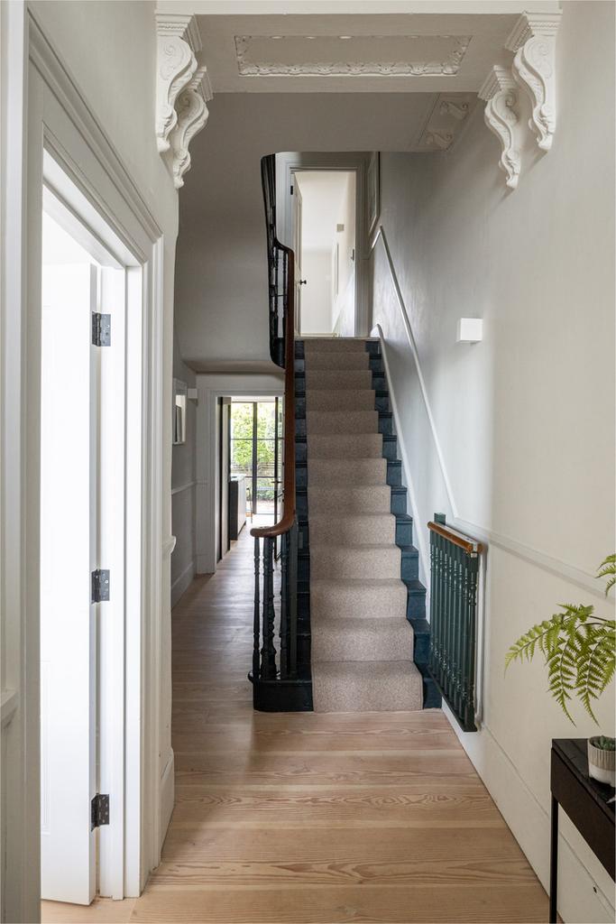 321390 tmh 7 sea view terrace margate ct9 5 bj...