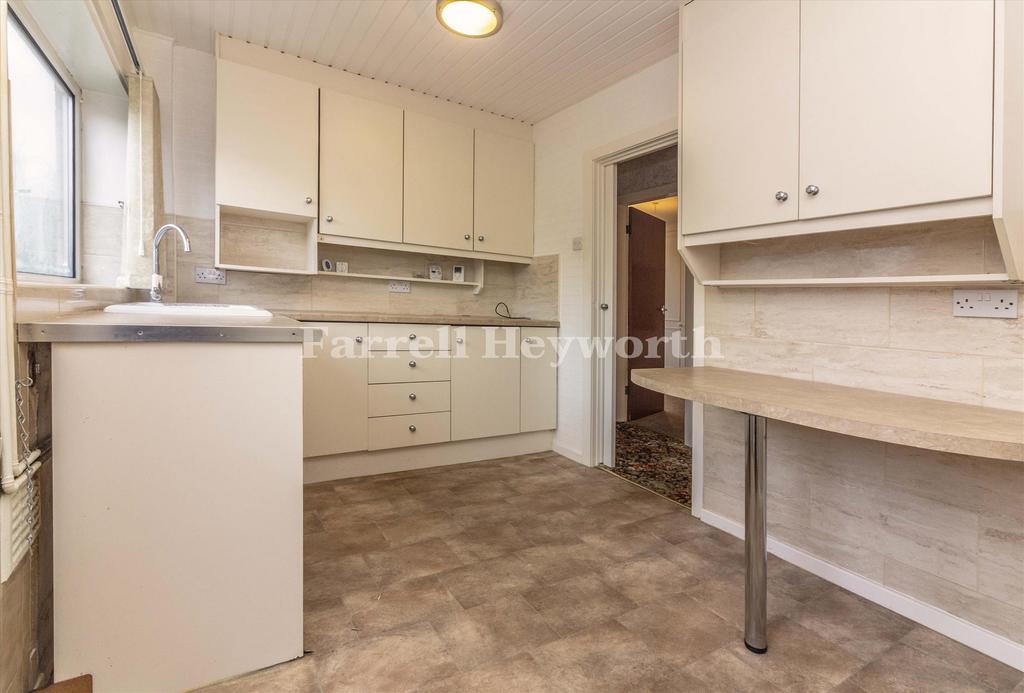 Kitchen b