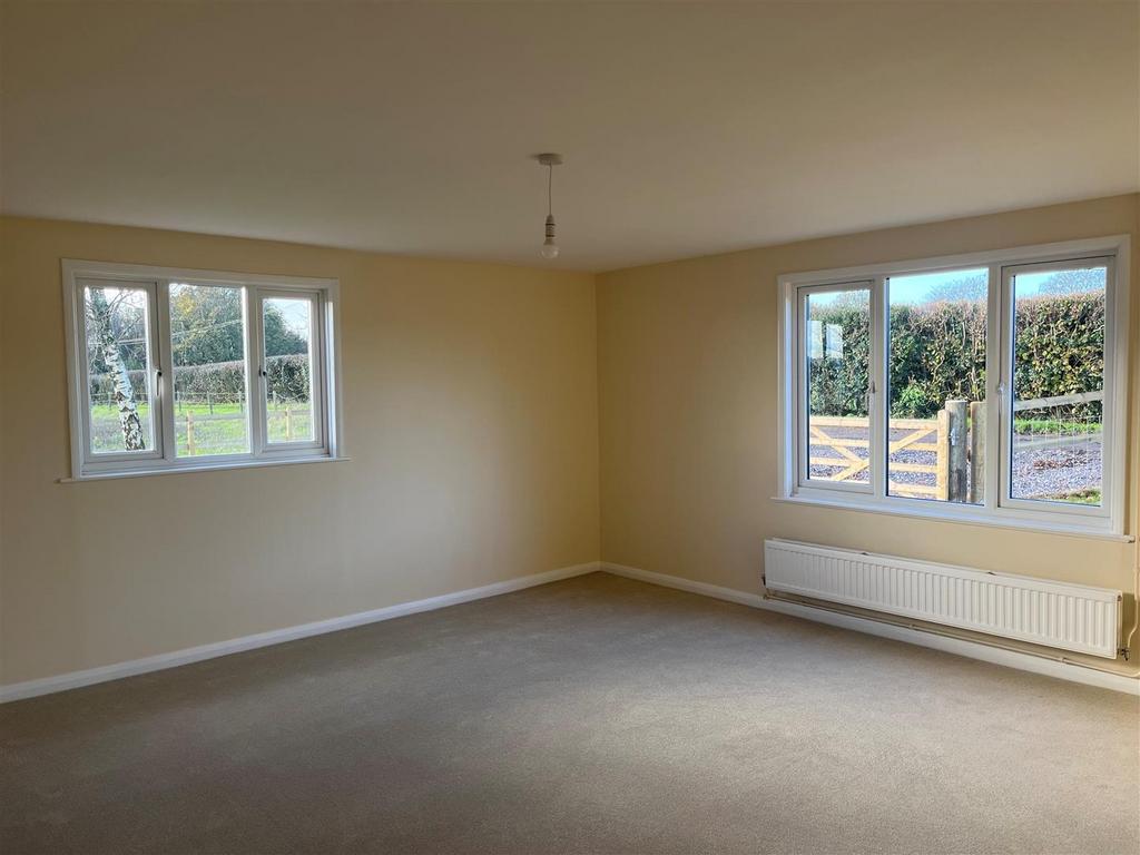 Sitting Room.jpg