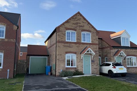 3 bedroom semi-detached house for sale, Bullfinch Court, Langold, Worksop S81