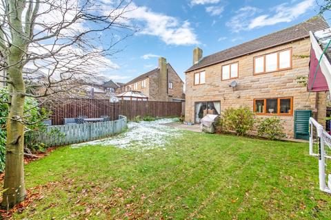 4 bedroom detached house for sale, Hawthorne Way, Shelley, HD8