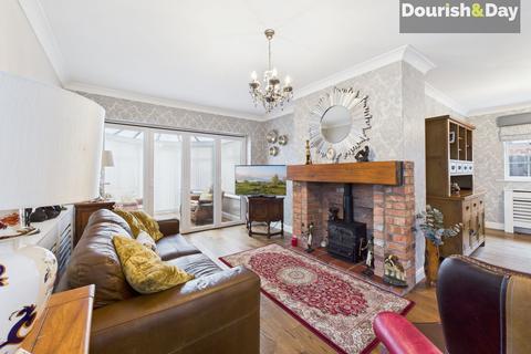 3 bedroom detached bungalow for sale, Greenways, Stafford ST19