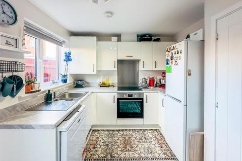 3 bedroom townhouse for sale, Ludiana Close, Coventry * THREE STOREY TOWNHOUSE *