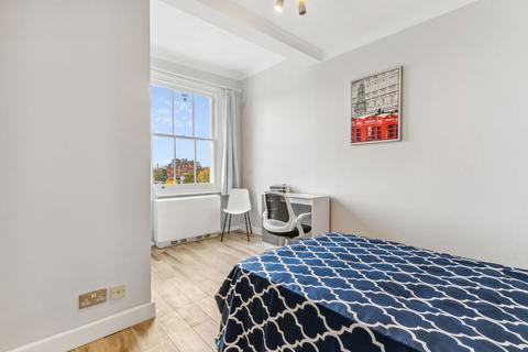 3 bedroom flat to rent, Stanhope Gardens, London SW7