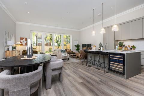 4 bedroom semi-detached house for sale, Langham Place, Winchester, SO22