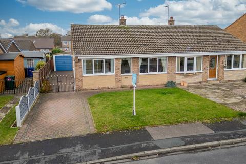 3 bedroom semi-detached bungalow for sale, Bridle Walk, Selby YO8