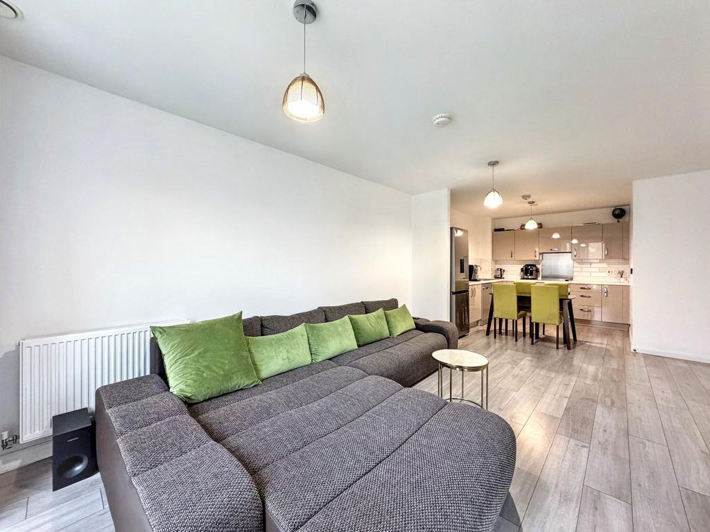 Open plan Lounge/kitchen/dining area