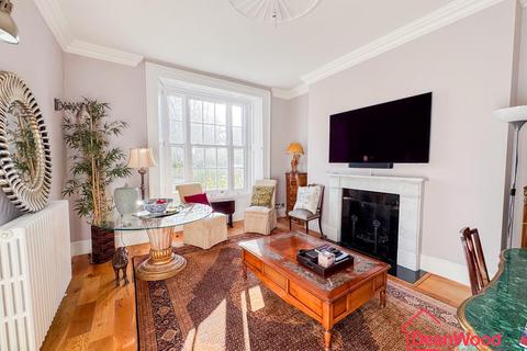 4 bedroom property for sale, 65 Derby Square, Douglas