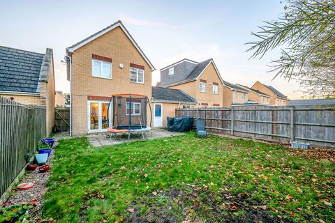 3 bedroom detached house for sale, Barkway Drive, Bromley BR6