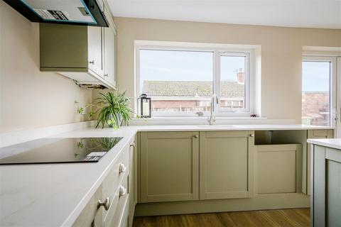 undefined, Mayfield Dri, Leigh