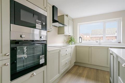 undefined, Mayfield Dri, Leigh