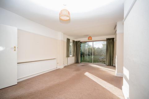 undefined, Kimbolton Road, MK41