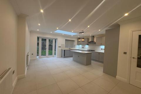 undefined, Brooklyn Way, West Drayton