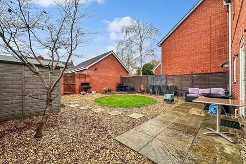 4 bedroom detached house for sale, Stirling Drive, Coddington, Newark