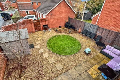 undefined, Stirling Drive, Coddington, Newark