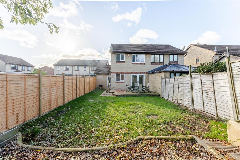 14 Woodmill, Yatton25.jpg