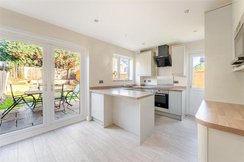 3 bedroom semi-detached house for sale, Three bedroom home in a quiet cul-de-sac in Yatton village