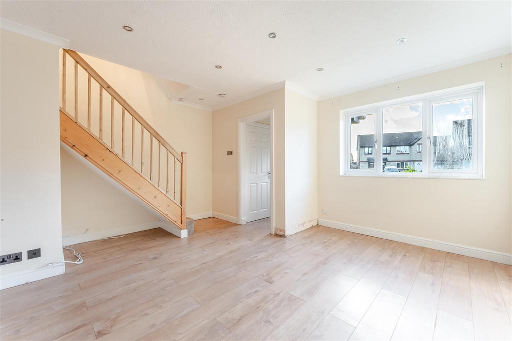 14 Woodmill, Yatton7.jpg