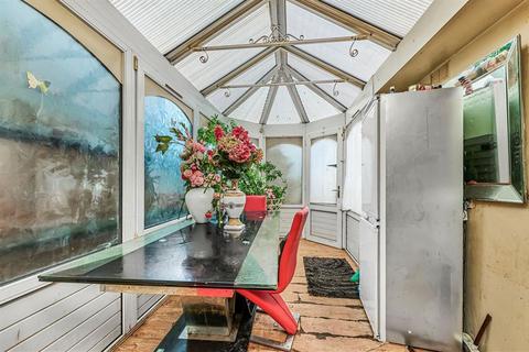 undefined, Burnt Ash Hill, London SE12