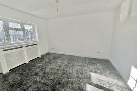 undefined, Saxon Close, Brentwood CM13