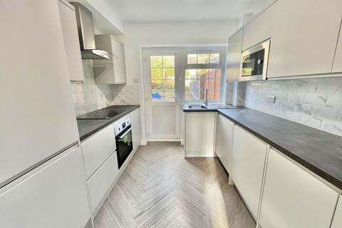 undefined, Saxon Close, Brentwood CM13