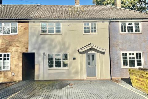 undefined, Saxon Close, Brentwood CM13