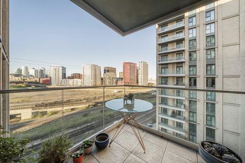Silvertown Way, London E16