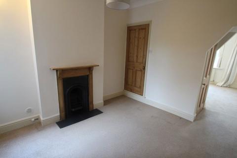 2 bedroom terraced house to rent, Knighton Church Road, Leicester
