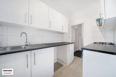 undefined, Dersingham Avenue, London, E12