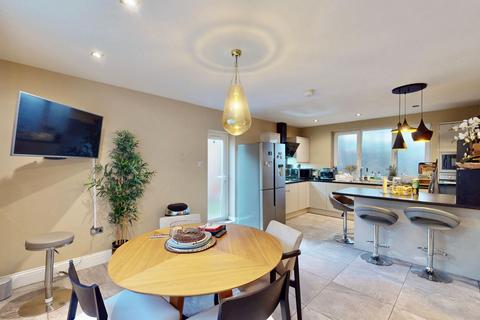 undefined, Alison Close, Eastcote, HA5
