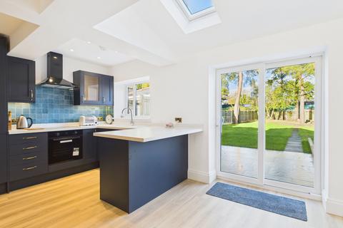 3 bedroom semi-detached house for sale, Keristal Avenue, Great Boughton, CH3