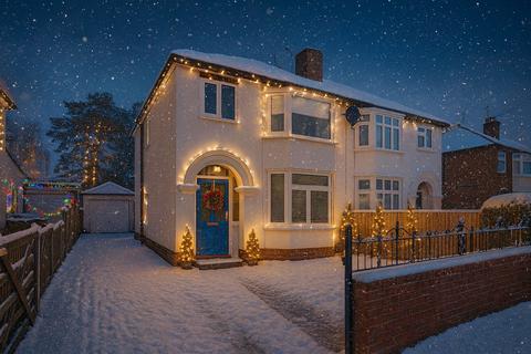 3 bedroom semi-detached house for sale, Keristal Avenue, Great Boughton, CH3