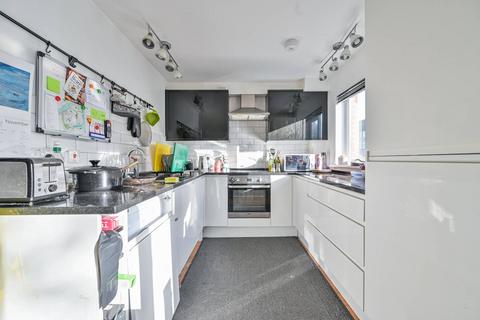 Goodwin Close, Rotherhithe, London, SE16