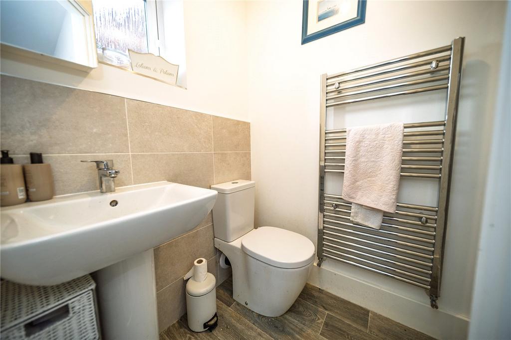 Ensuite