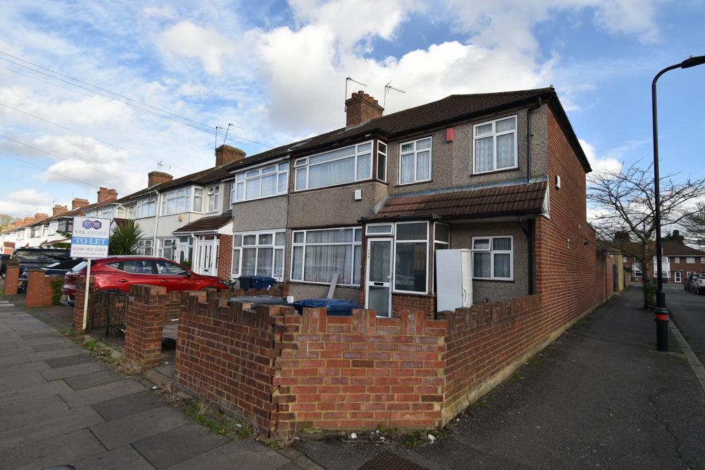 5-Bedroom House to Rent – Evelyn Grove, Southal