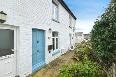 2 bedroom terraced house to rent, Albert Street, Ventnor, Isle of Wight, PO38